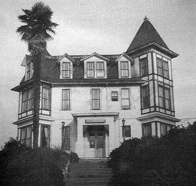 1883-Hotel McCray.jpg