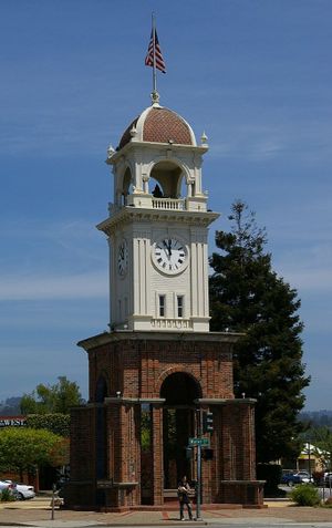 Santa Cruz Clock Tower.jpg